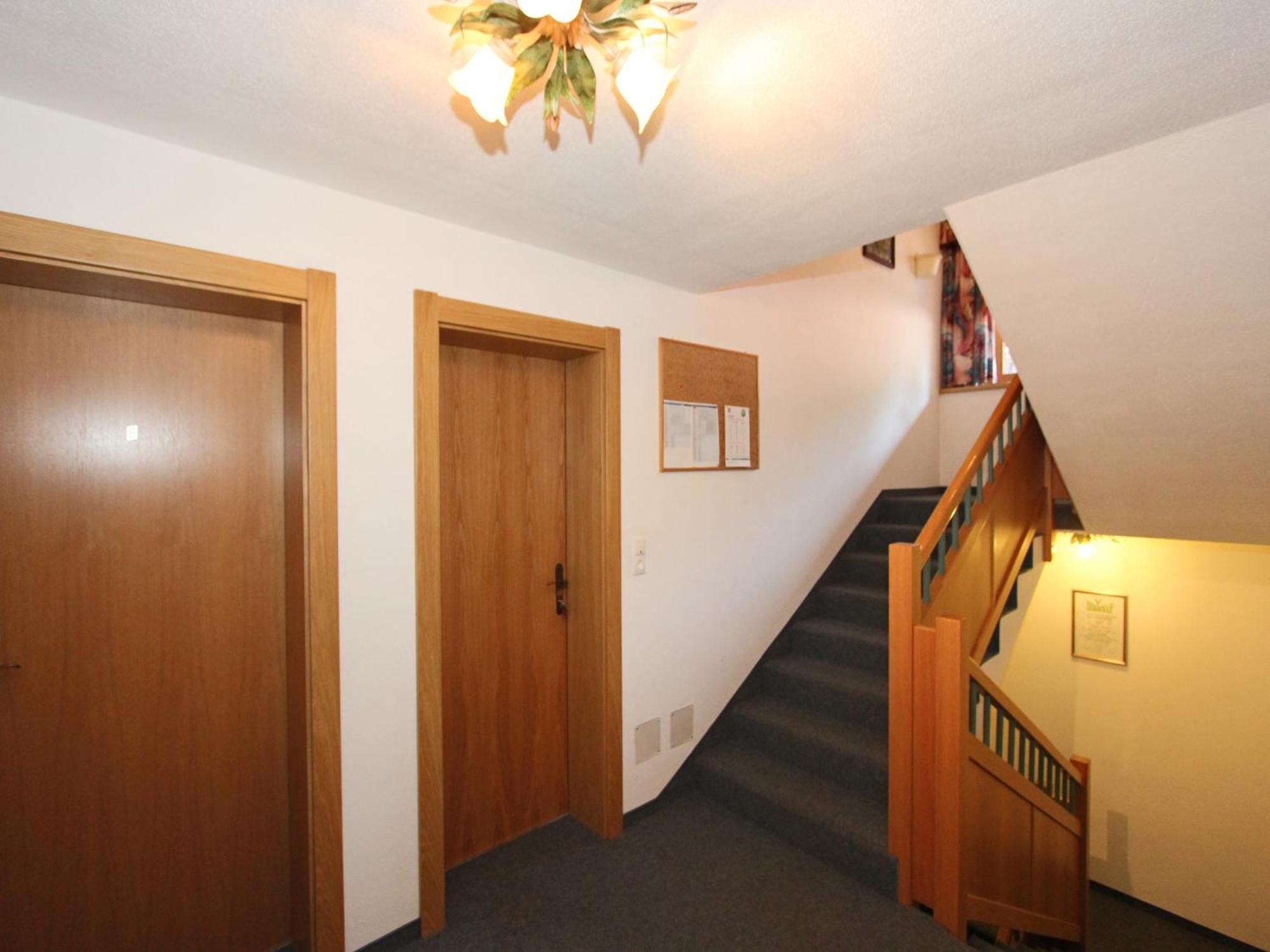Comfortable Apartment In L Ngenfeld With Ski Storage แลงเงนเฟลด์ ภายนอก รูปภาพ