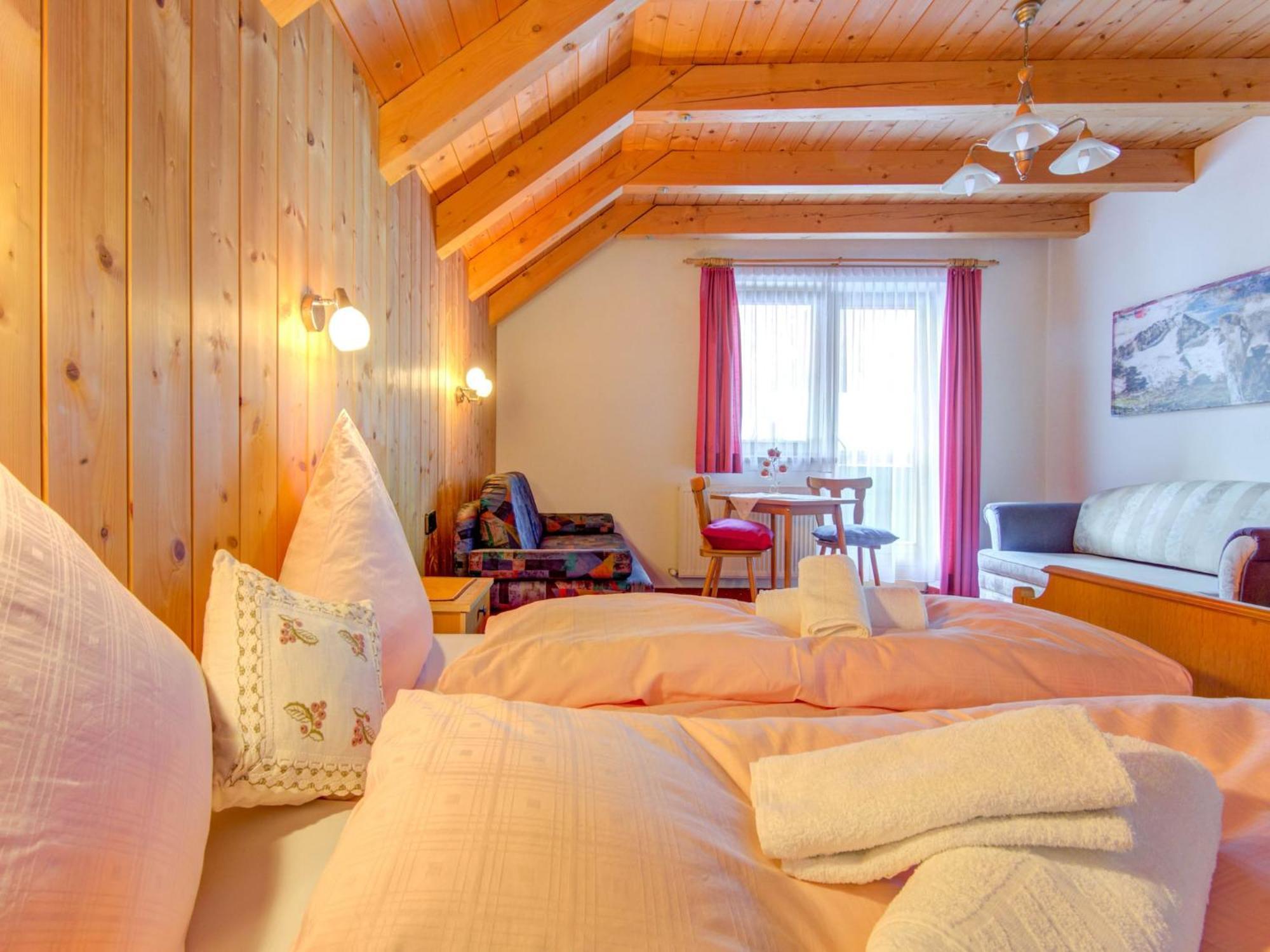 Comfortable Apartment In L Ngenfeld With Ski Storage แลงเงนเฟลด์ ภายนอก รูปภาพ