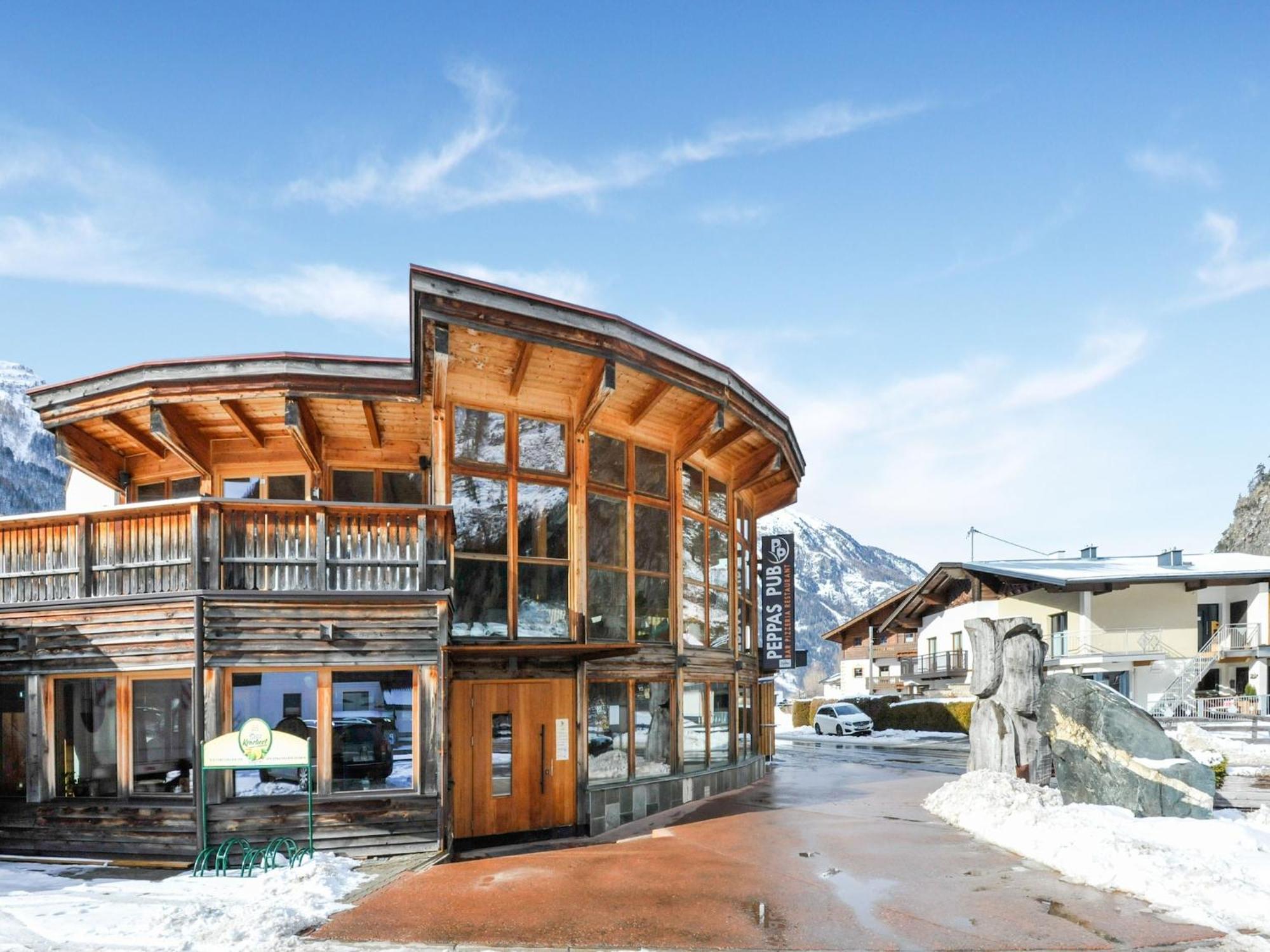 Comfortable Apartment In L Ngenfeld With Ski Storage แลงเงนเฟลด์ ภายนอก รูปภาพ
